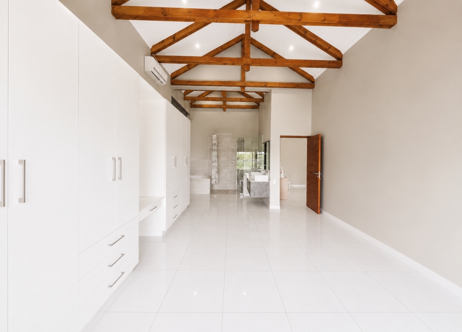 3 Bedroom Property for Sale in The Islands Estates North West